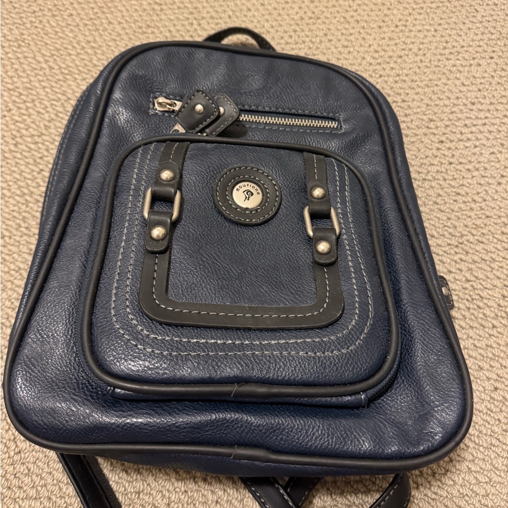 Mouflon backpack purse covertable straps